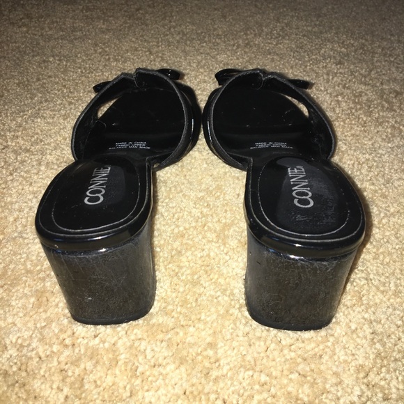 Open-Toe Heel - Picture 3 of 5